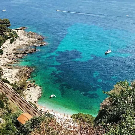 Castello Grimaldi (Liguria)